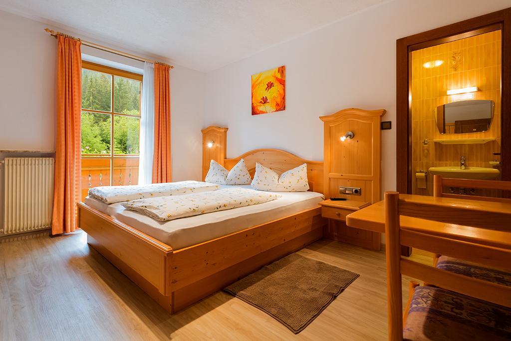 Bed and Breakfast Garni Bergland à Racines Extérieur photo