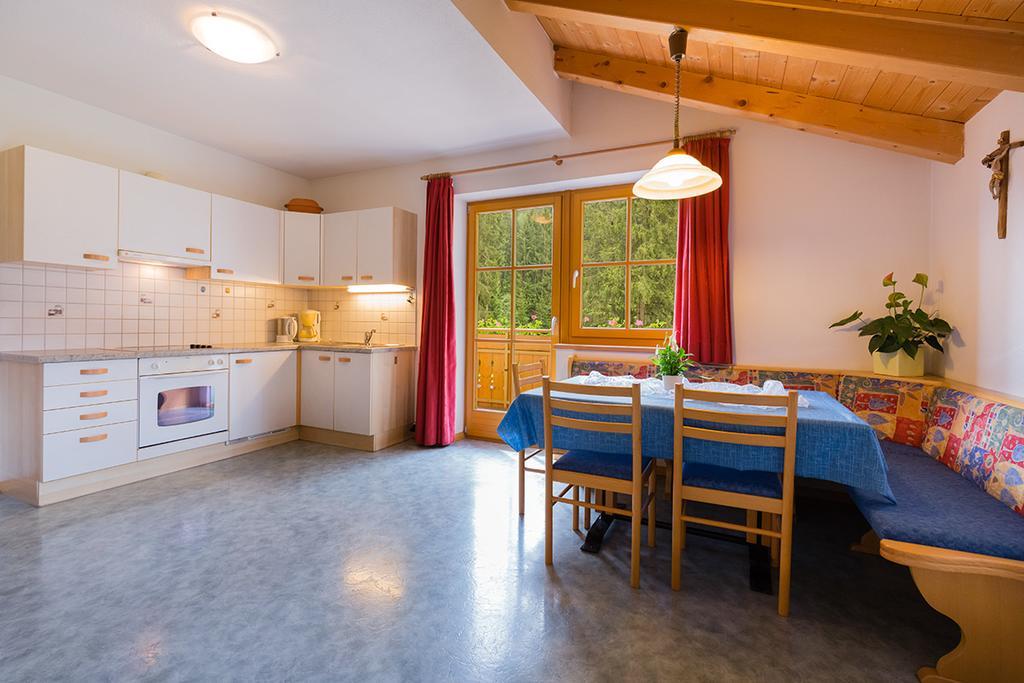 Bed and Breakfast Garni Bergland à Racines Extérieur photo