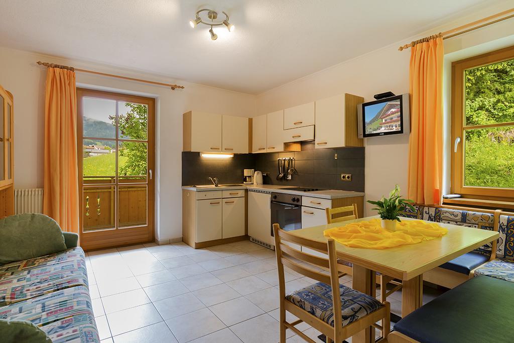 Bed and Breakfast Garni Bergland à Racines Extérieur photo