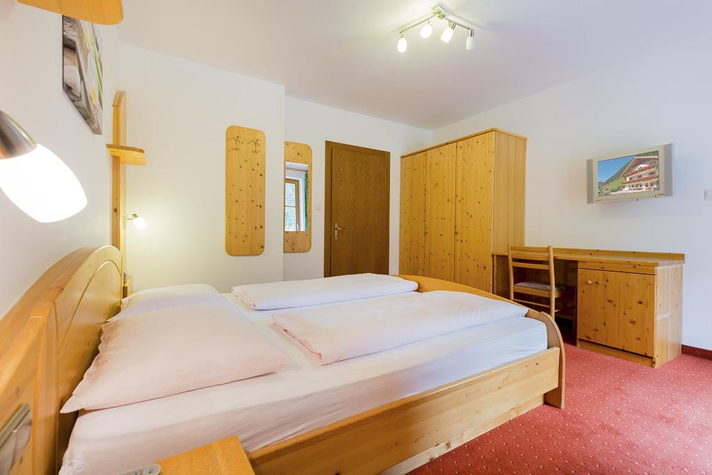 Bed and Breakfast Garni Bergland à Racines Extérieur photo