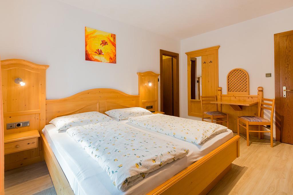 Bed and Breakfast Garni Bergland à Racines Extérieur photo