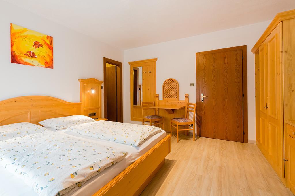 Bed and Breakfast Garni Bergland à Racines Extérieur photo