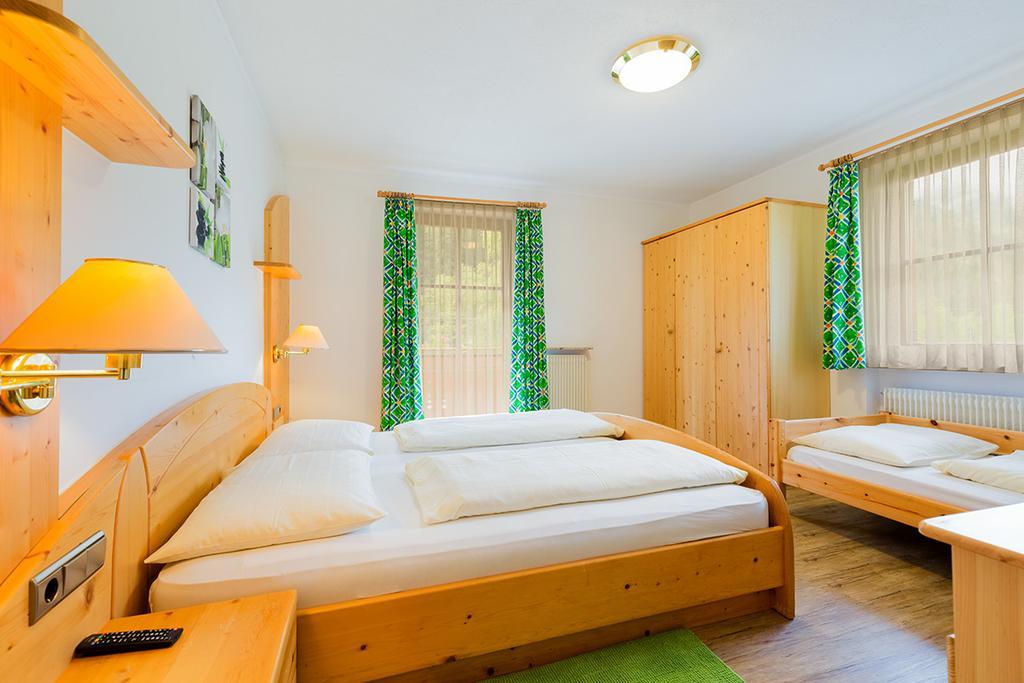 Bed and Breakfast Garni Bergland à Racines Extérieur photo